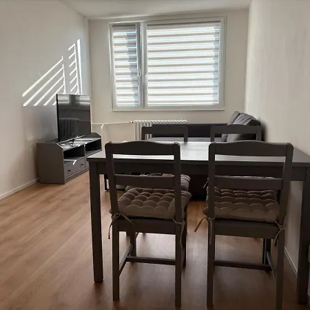 Ceneticka Appartement